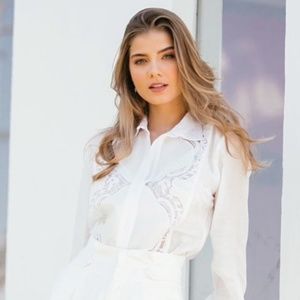 🩶🤍 SOLD Women Shirt 🤍🩶